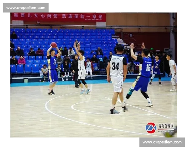 燃情赛场激战正酣：篮球英雄荣耀对决精彩瞬间